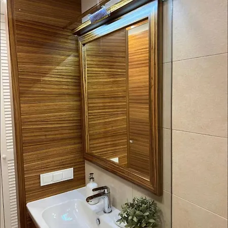 Apartment 300m To The Palanga